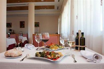 фото отеля Hotel Spa Oca Katiuska