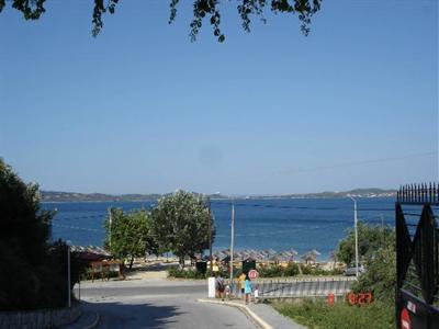 фото отеля Akrathos Beach Hotel