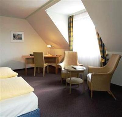 фото отеля Krone Ringhotel Friedrichshafen