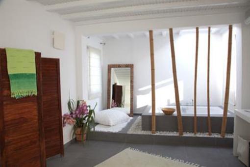 фото отеля Ostraco Suites