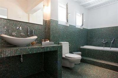 фото отеля Ostraco Suites