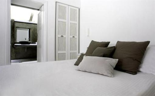 фото отеля Ostraco Suites