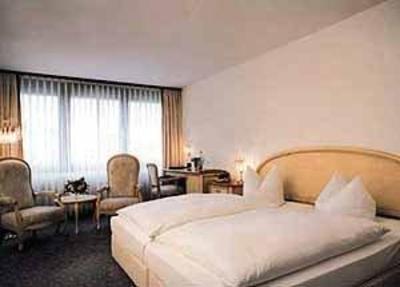 фото отеля Avia Hotel Regensburg