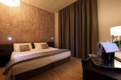 фото отеля EKK Hotel