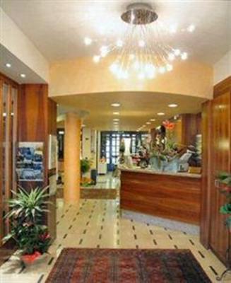 фото отеля Hotel Europa Desenzano del Garda