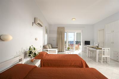 фото отеля Alantha Apartments Hotel