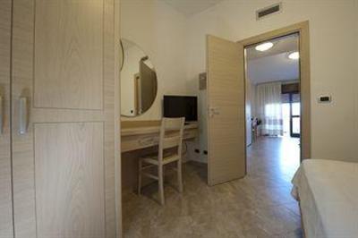 фото отеля Hotel Residence Baiaverde