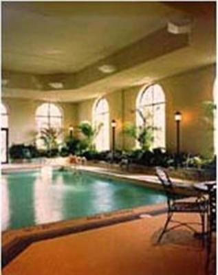 фото отеля Embassy Suites Hotel Greensboro Airport