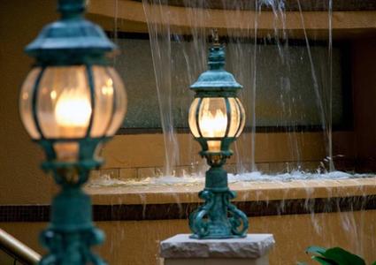 фото отеля Embassy Suites Hotel Greensboro Airport