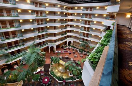 фото отеля Embassy Suites Hotel Greensboro Airport