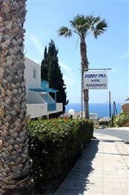 фото отеля Sunny Hill Hotel Apartments Paphos