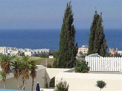 фото отеля Sunny Hill Hotel Apartments Paphos