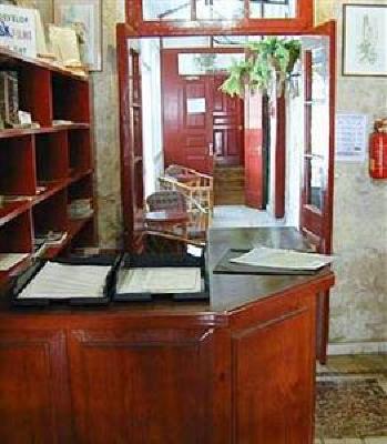 фото отеля Kiniras Hotel Paphos