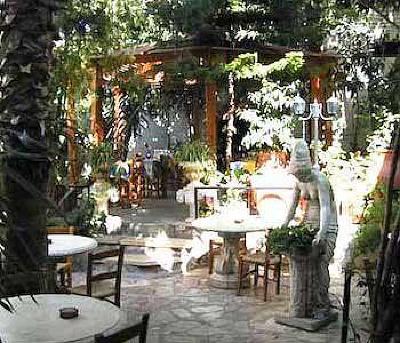 фото отеля Kiniras Hotel Paphos
