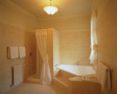 фото отеля Princes Gate Hotel