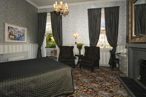 фото отеля Princes Gate Hotel