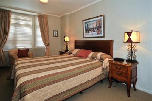 фото отеля Princes Gate Hotel