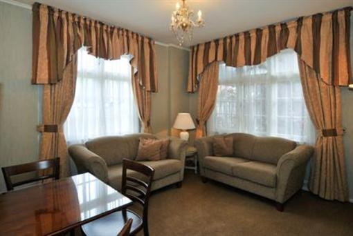 фото отеля Princes Gate Hotel
