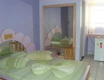 фото отеля Chateaux Hotel
