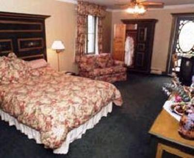 фото отеля Auberge Lakeview Inn Knowlton