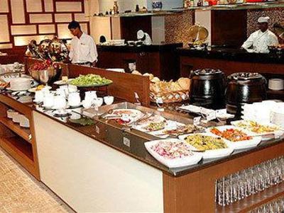 фото отеля Novotel Hyderabad Convention Centre