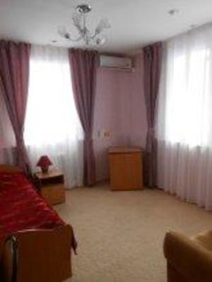 фото отеля 7 Kholmov Hotel