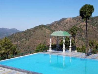 фото отеля SURYA VILAS LUXURY SPA & RESORT