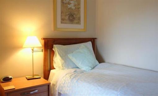 фото отеля Aberlaw Guest House