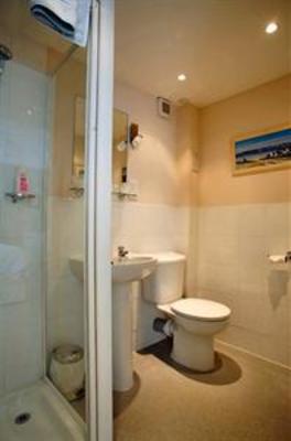 фото отеля Aberlaw Guest House