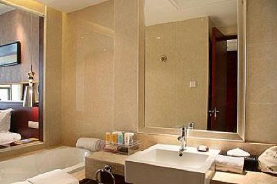 фото отеля Inzone Ramada Hotel Zibo