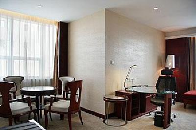 фото отеля Inzone Ramada Hotel Zibo