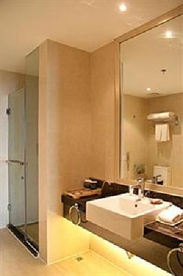 фото отеля Inzone Ramada Hotel Zibo