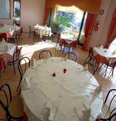 фото отеля Albergo Ristorante da Tonino