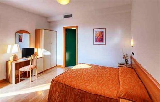 фото отеля Albergo Ristorante da Tonino