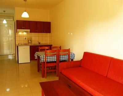 фото отеля Artemis Apartments
