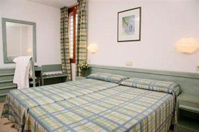 фото отеля Hipotels Paraiso Apartamentos Sant Llorenc Des Cardassar