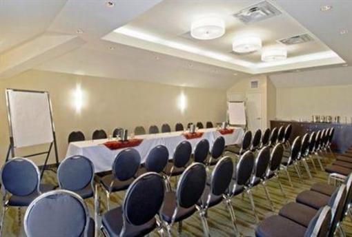 фото отеля Quality Inn Burlington