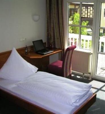 фото отеля Hotel Am Hofgarten