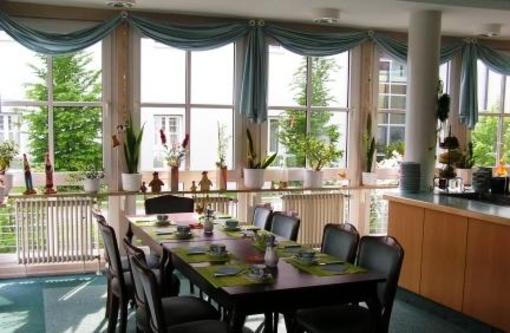 фото отеля Hotel Am Hofgarten