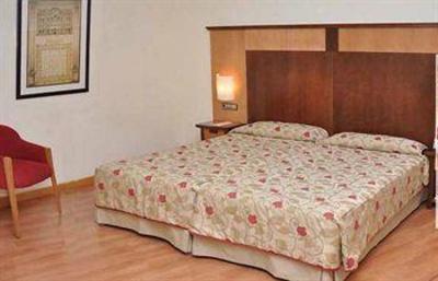 фото отеля Hotel Recoletos Coco
