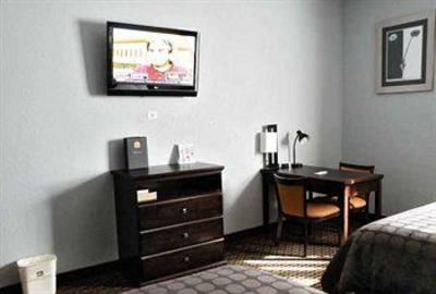 фото отеля BEST WESTERN Bonita Springs Hotel & Suites