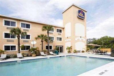 фото отеля BEST WESTERN Bonita Springs Hotel & Suites