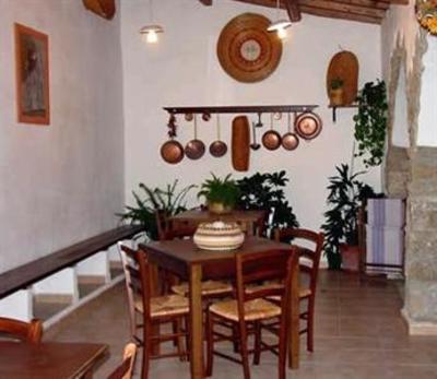 фото отеля Locanda la Rosa Hotel Pauli Arbarei