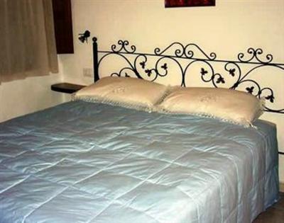 фото отеля Locanda la Rosa Hotel Pauli Arbarei