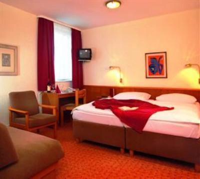 фото отеля Greenline Hotel Busch Wilster