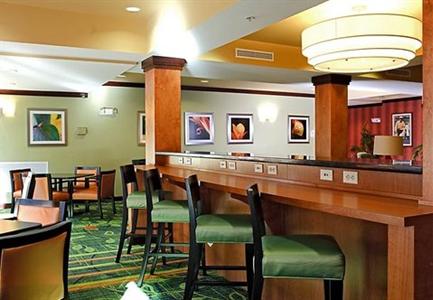 фото отеля Fairfield Inn & Suites Columbia Northeast