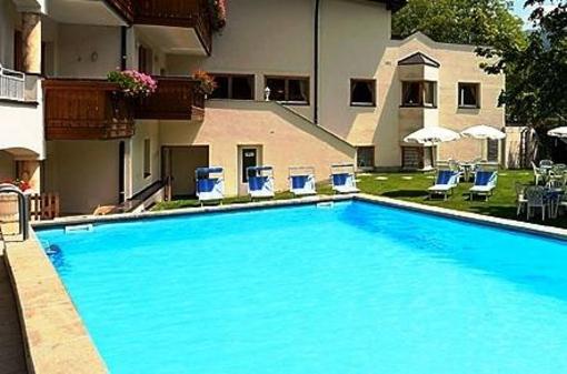фото отеля Hotel Winkler Kastelbell Tschars