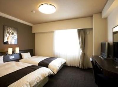 фото отеля Hotel Route Inn Oomagari Ekimae