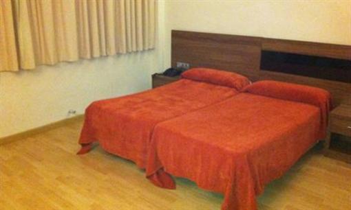 фото отеля Hotel El Cruce