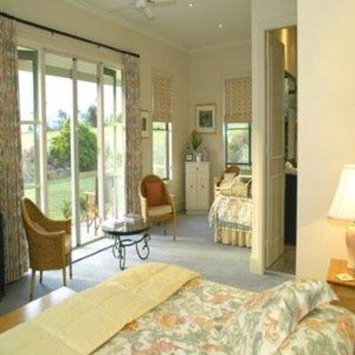 фото отеля Meadowlake Lodge